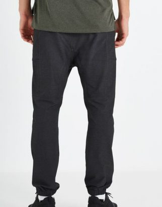 performance jogger